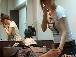 Nippon Hunk Gets Horny with Stylist's Fingering and Blowjob